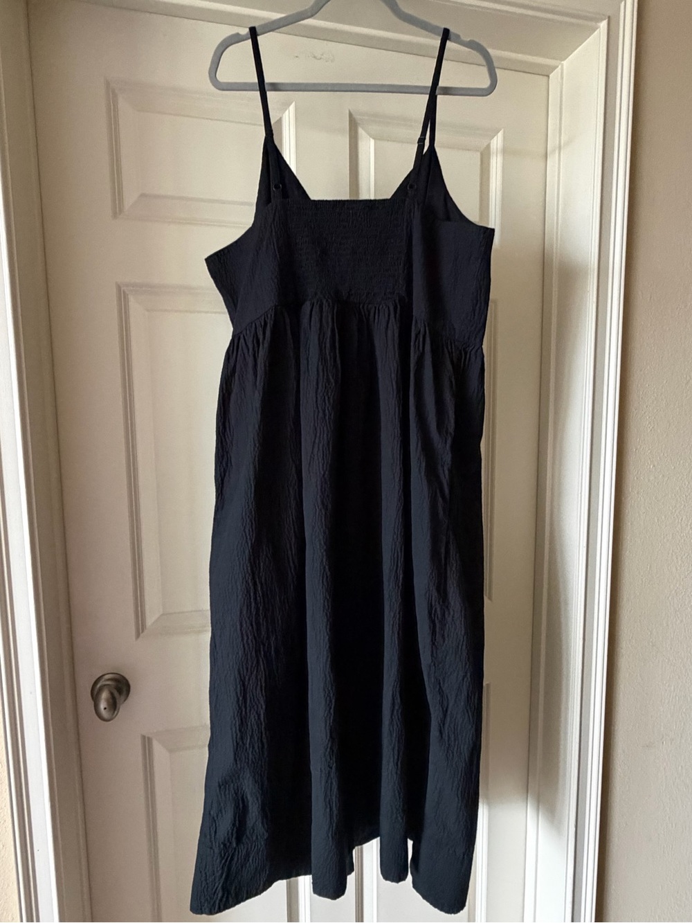 Seersucker Black Spaghetti Strap Dress - Picture 5 of 7